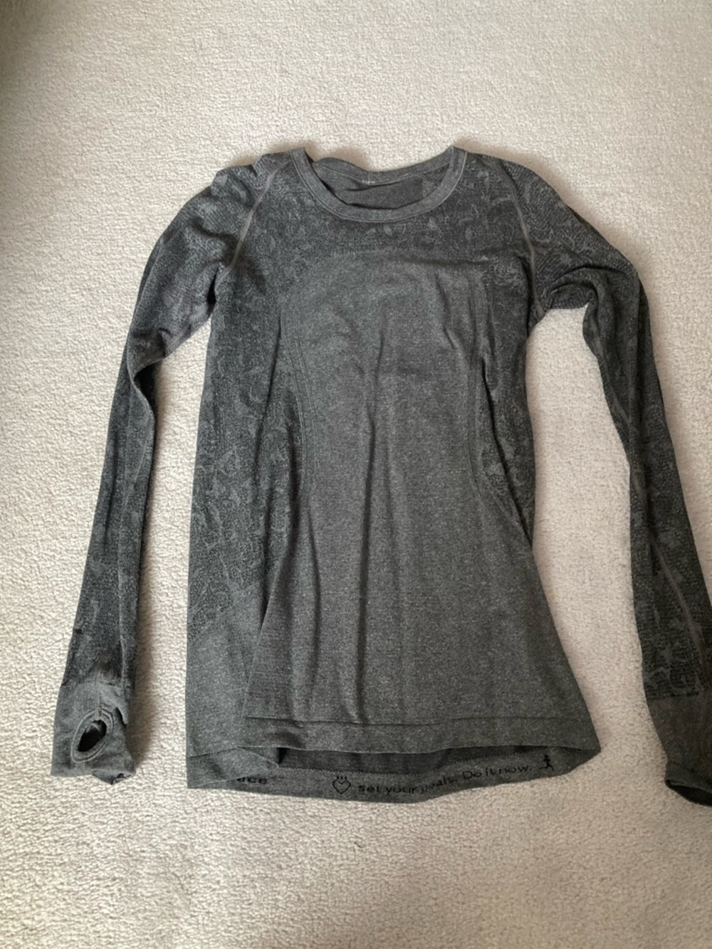 Lululemon Swiftly Tech Long Sleeve Crew
